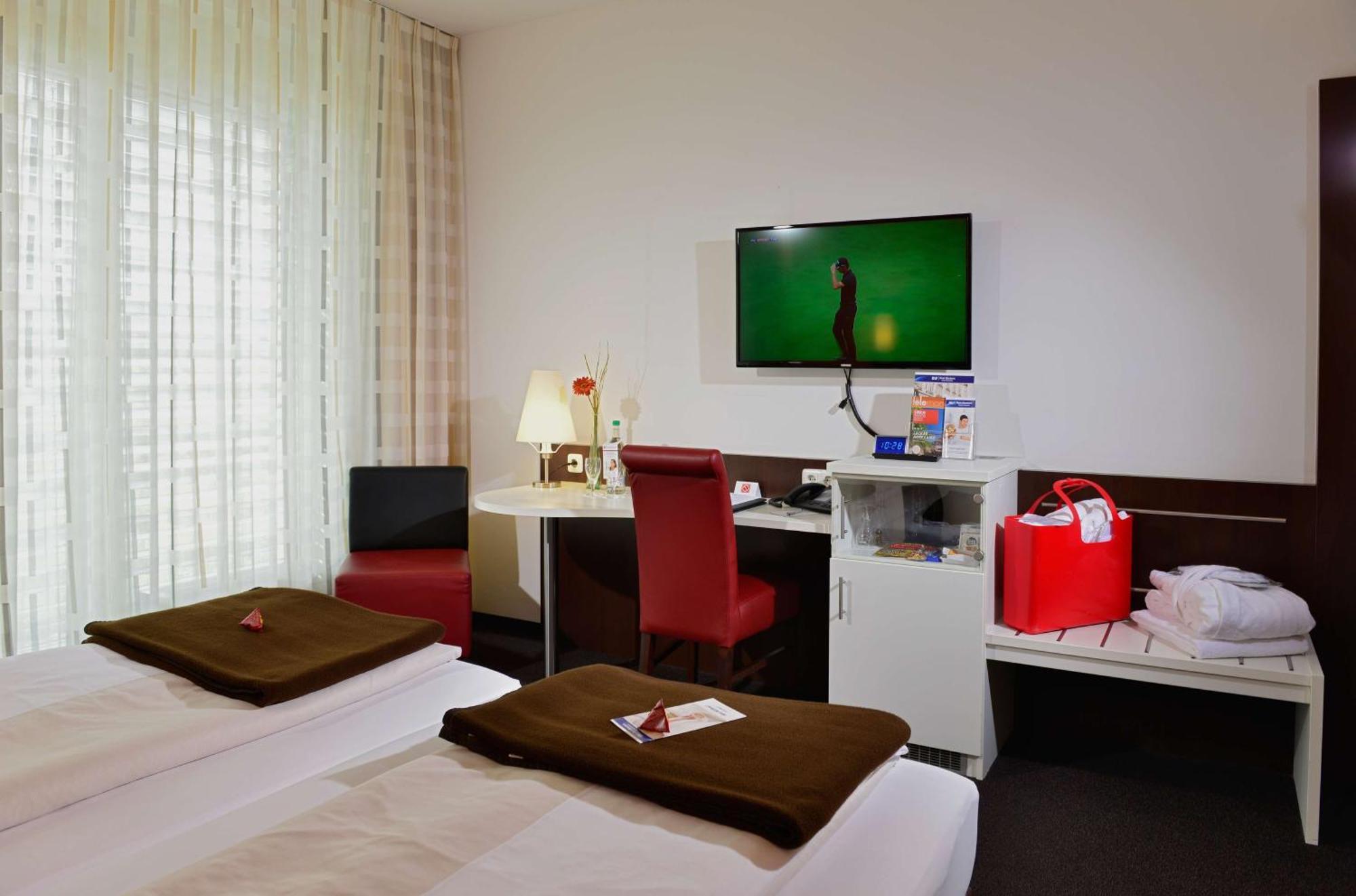 Best Western Plus Konrad Zuse Hotel Хюнфельд Экстерьер фото