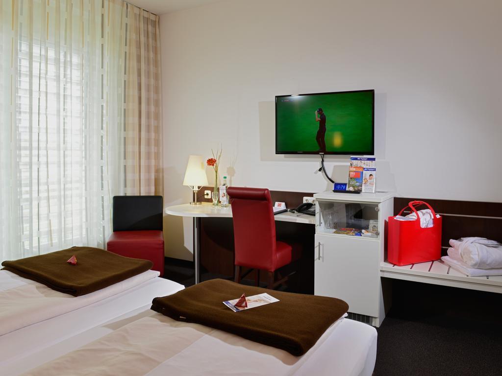 Best Western Plus Konrad Zuse Hotel Хюнфельд Номер фото